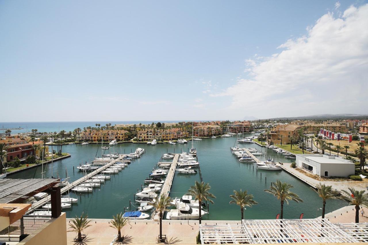 Ribera Del Marlin Apartment Sotogrande Exterior photo