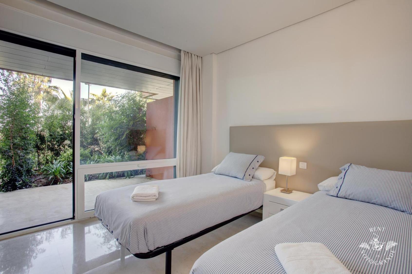 Ribera Del Marlin Apartment Sotogrande Exterior photo