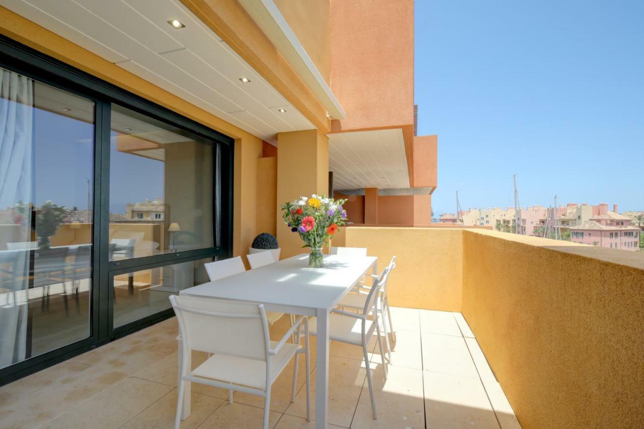 Ribera Del Marlin Apartment Sotogrande Exterior photo